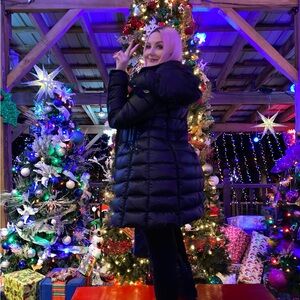 Black MONCLER Puffer Coat